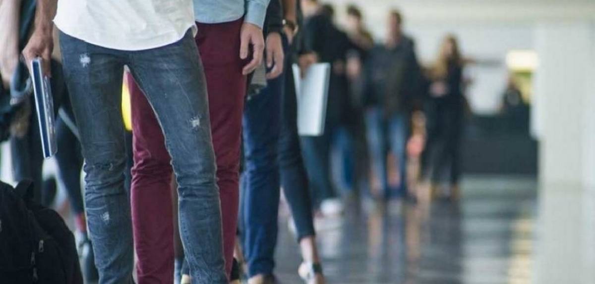 ΙΝΕ/ΓΣΕΕ: Πρόβλεψη για έως 192.000 λιγότερους εργαζόμενους φέτος