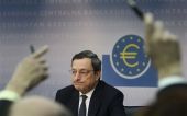 Ολά τα βλέμματα στον Ντράγκι
