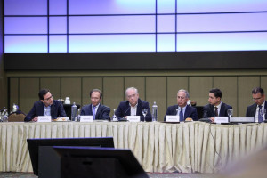 Θεοδωρικάκος: Το ΥΠΑΝ στηρίζει την ελληνική φαρμακοβιομηχανία με τον αναπτυξιακό νόμο