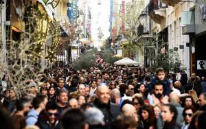 Πότε ξεκινά το εορταστικό ωράριο των εμπορικών καταστημάτων
