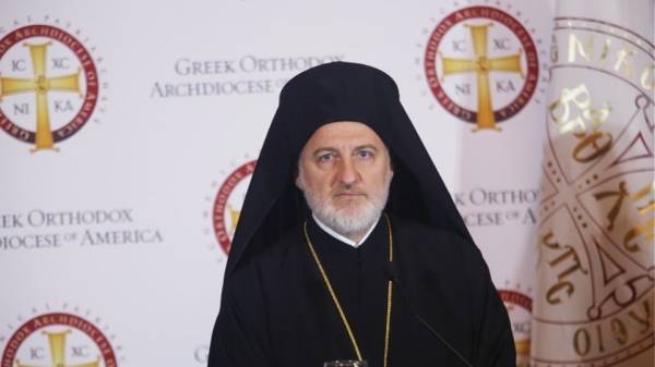 Αρχιεπίσκοπος Αμερικής Ελπιδοφόρος: Το αναστάσιμο φως από καρδιά σε καρδιά