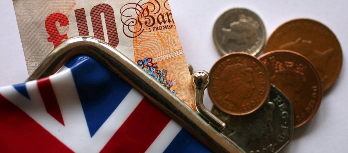 Βρετανία: 649.000 λιγότεροι μισθωτοί το διάστημα Μαρτίου-Ιουνίου