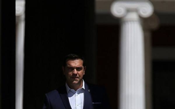 Απόψε το τετ α τετ Τσίπρα-Κόντε στο Παλέρμο