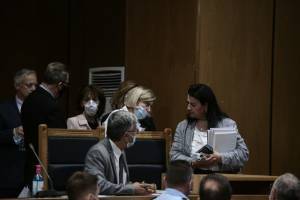 Δίκη Χρυσής Αυγής-Αίτημα αναστολής:Όλη του η ζωή πίτσα και πεϊνιρλί