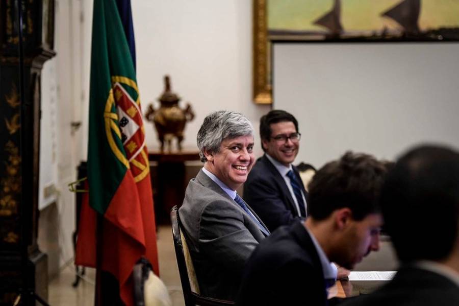 Το twitter «κελαηδάει» την αλήθεια για το eurogroup
