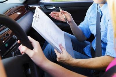 Από 11/5 ξεκινούν τα μαθήματα οδήγησης-Πώς θα γίνονται οι εξετάσεις