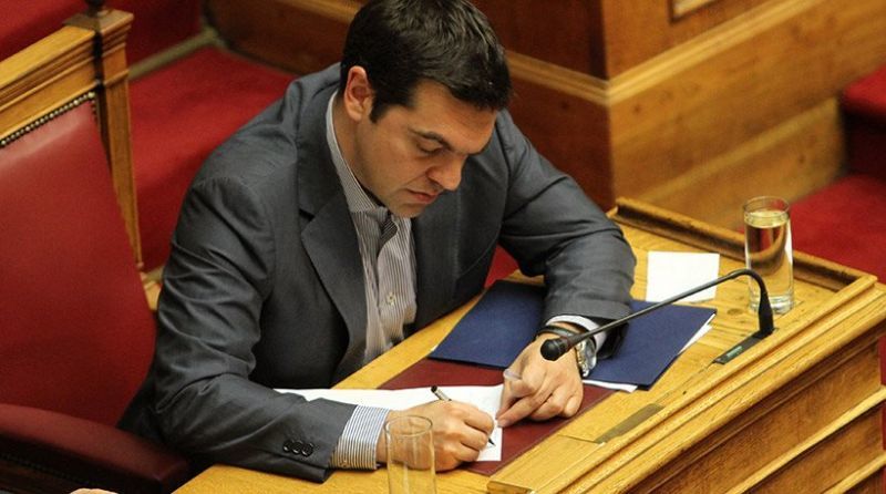 Κυβέρνηση: Αξιολόγηση και πρόσω ολοταχώς για ανασχηματισμό