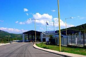 Παρατείνονται τα περιοριστικά μέτρα στο συνοριακό σταθμό Κακαβιάς