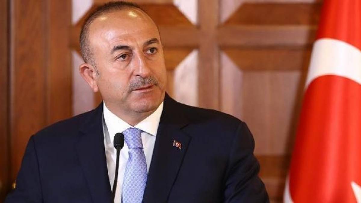 Τσαβούσογλου: Παρουσίασε χάρτη με την τουρκική υφαλοκρηπίδα νότια της Ρόδου