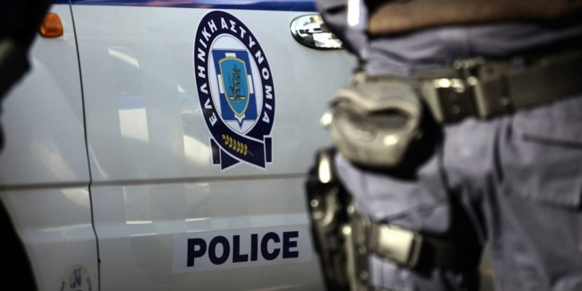 Χιλιάδες λαθραία τσιγάρα σε αποθήκη στην Κηφισιά