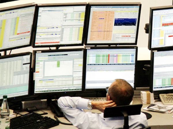 "Επιφυλακτικότητα βραχυπρόθεσμα και… buy μεσοπρόθεσμα", συστήνουν οι αναλυτές