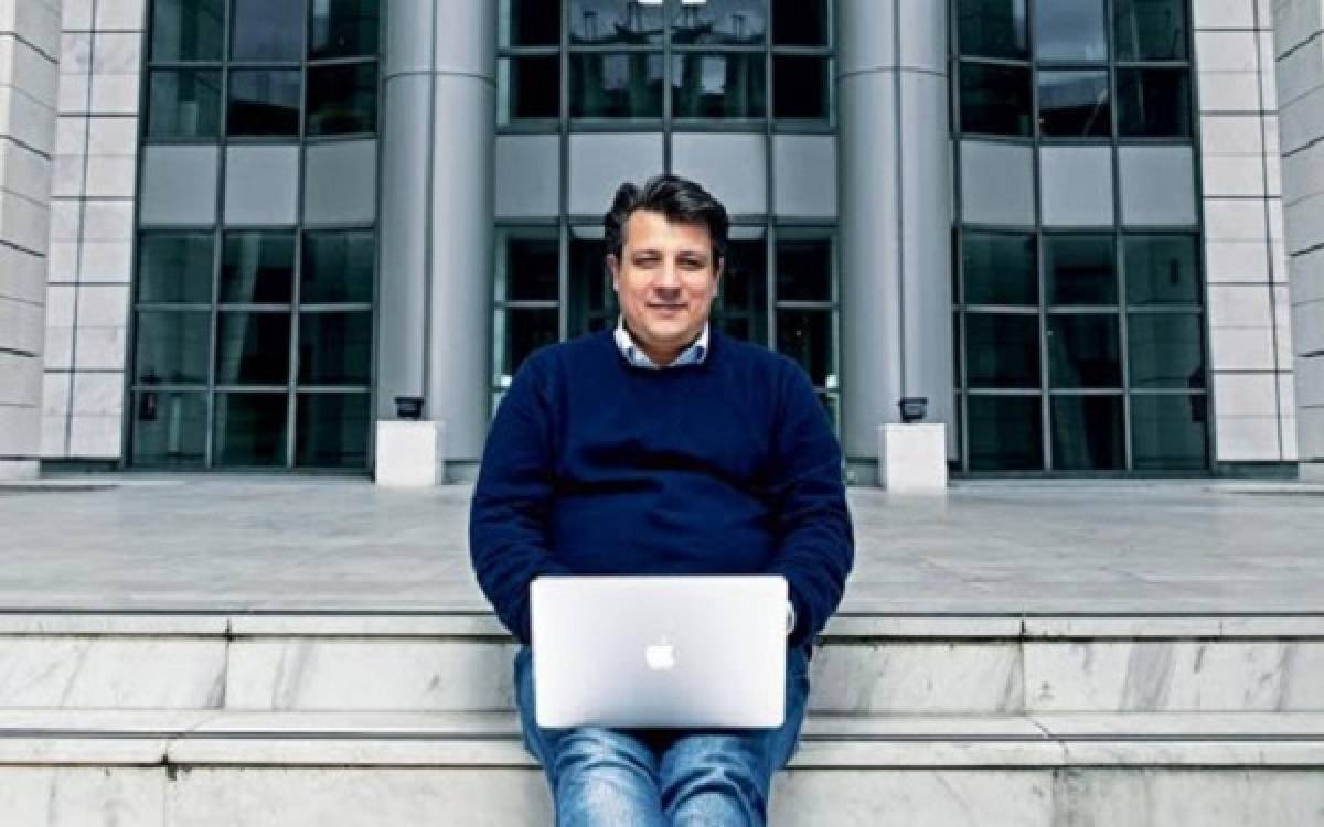 Δερμιτζάκης για κορονοϊό: Έως 15.000 οι ασυμπτωματικοί στην Ελλάδα