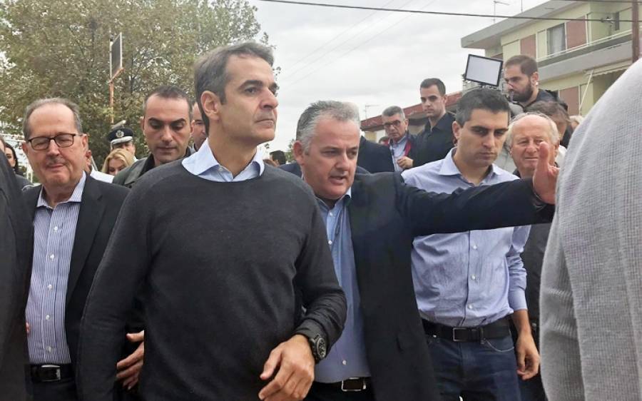Ο Κυριάκος «προξενεύει» και γαμπρούς