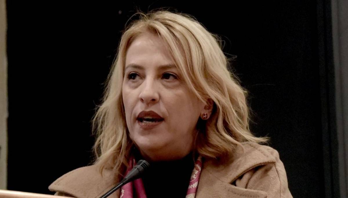 Δούρου:Δεν νοιάζονται για τους νεκρούς και τις περιουσίες που χάθηκαν