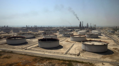 Διευρύνει τα κέρδη του ελέω Ρωσίας το πετρέλαιο-Ανεβαίνει το αέριο
