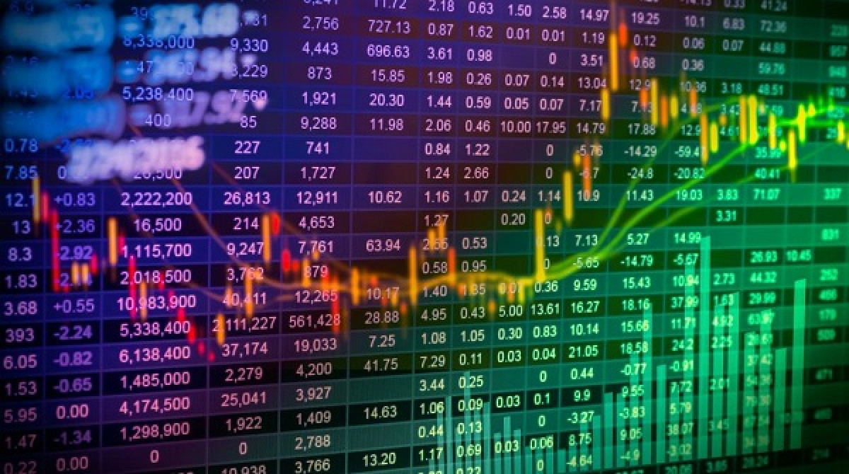 Eurobank Equities: Σύσταση για μείωση του ρίσκου-Επιστρέφει ο πολιτικός κίνδυνος