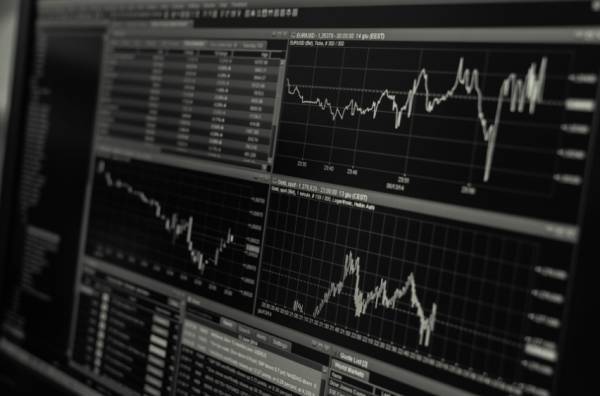 Παρά τις παγκόσμιες εντάσεις, «οι ταύροι» κερδίζουν τις αγορές