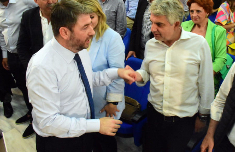 Οι διαγραφές δεν έβλαψαν καμία ηγεσία, αλλά…