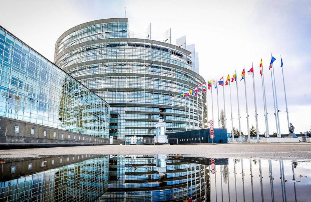 Αμφισβητείται η εγκυρότητα κοινοβουλευτικών αποφάσεων εν μέσω πανδημίας!