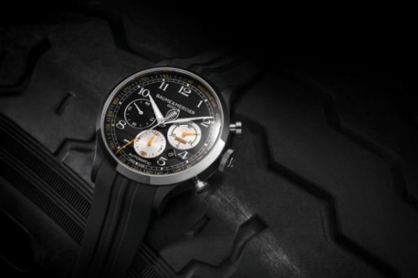 Η Baume &amp; Mercier αποτίει φόρο τιμής στο Shelby Cobra…
