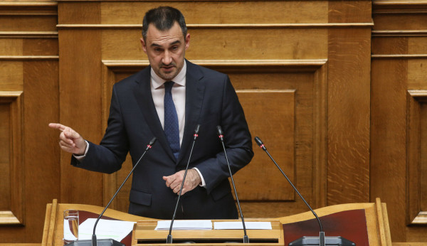 Χαρίτσης σε Μητσοτάκη: Η Ελλάδα χάνει το διεθνές της κύρος - Ομιλία για εσωκομματικούς αντιπάλους μόνο