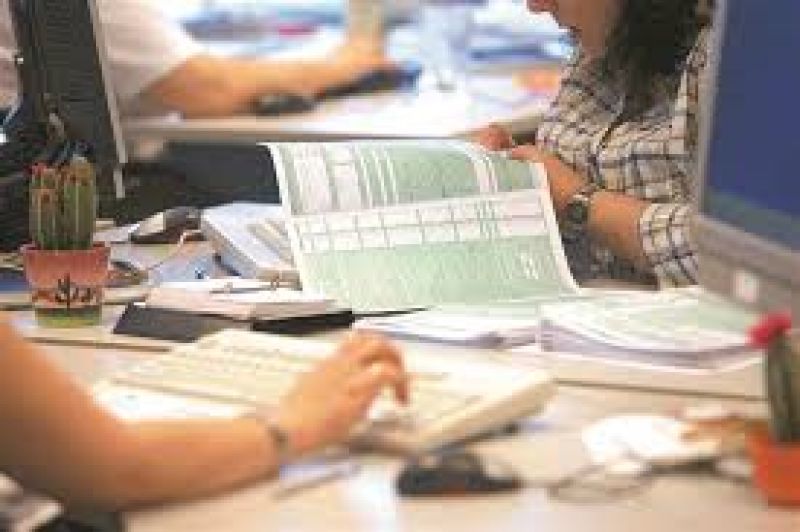 "Βουτιά" στα εισοδήματα από ενοίκια