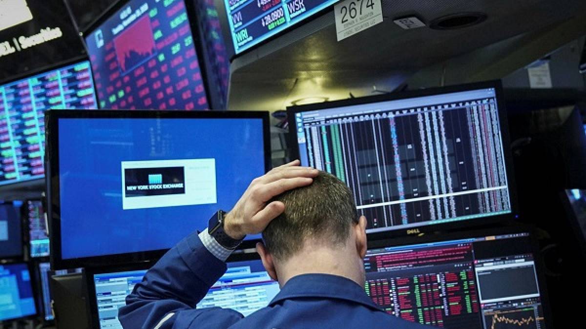 Άνοδος για τις ευρωαγορές με αρωγούς τράπεζες και τεχνολογία