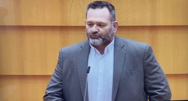 Ευρωκοινοβούλιο- Άρση ασυλίας Λαγού: Μία απόφαση κατά, μία υπέρ