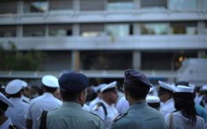 Νέοι δημοσιονομικοί πονοκέφαλοι από προσφυγές ενστόλων