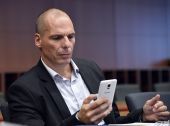 Και τα τηλέφωνα πήραν φωτιά…