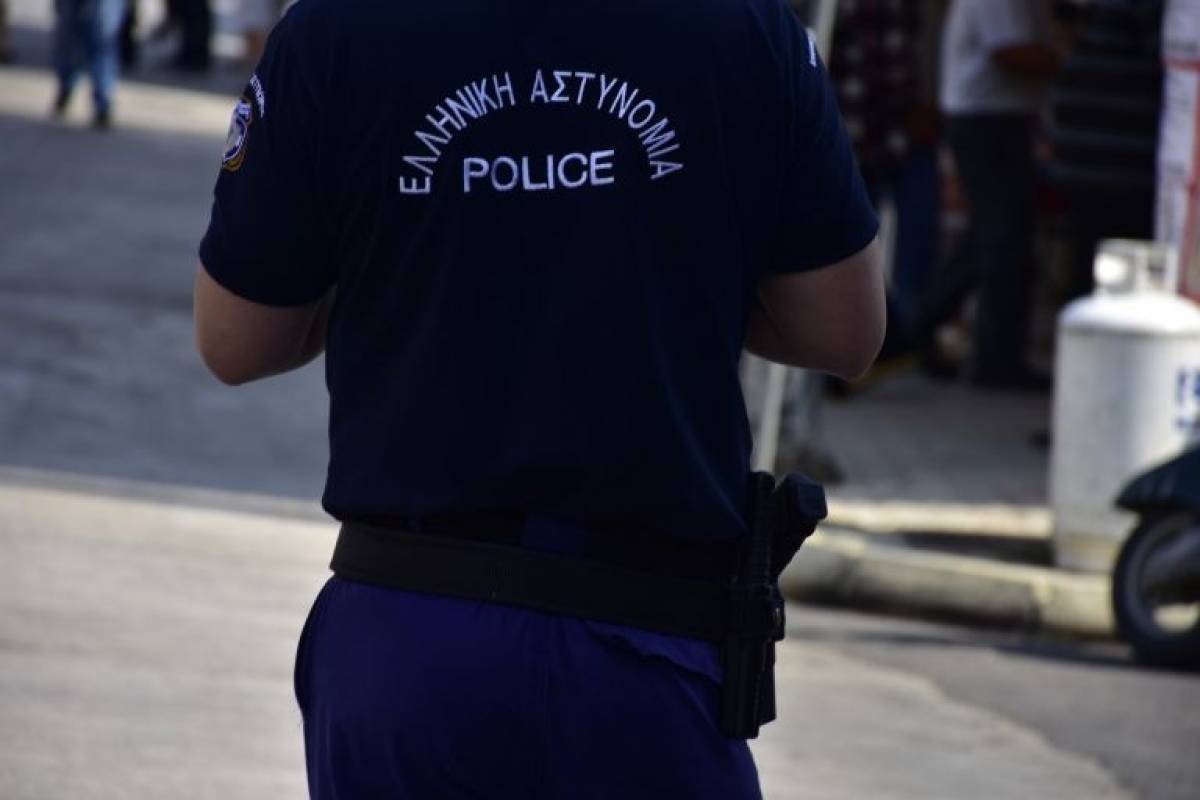 Δολοφονία νεαρού άνδρα σε καφετέρια στο Περιστέρι