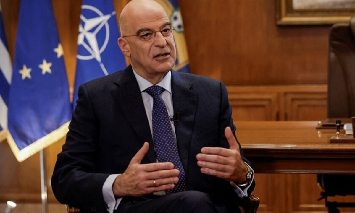Δένδιας: Επικοινώνησε με την Ουκρανία για την κατάσταση ασφαλείας