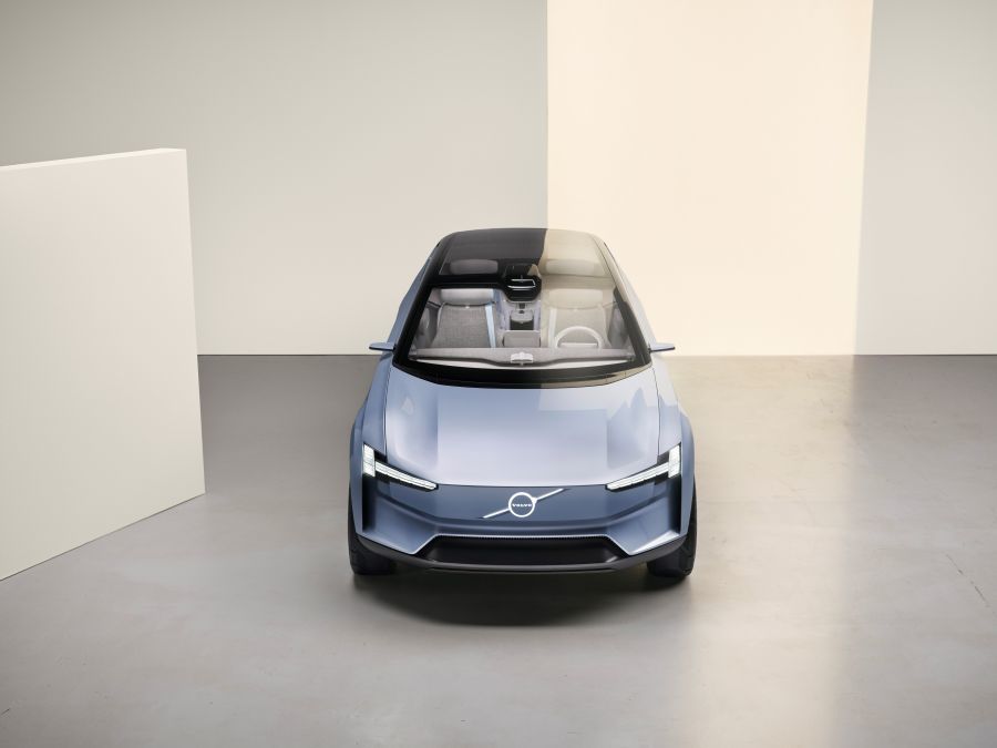 Το Concept Recharge αποτυπώνει την πορεία της Volvo Cars προς τις βιώσιμες μετακινήσεις