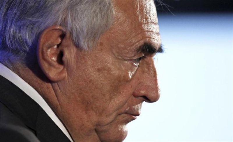 Υπό παρακολούθηση για να μην αυτοκτονήσει ο Ντομινίκ Στρος Καν