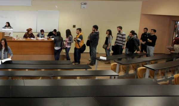 Ξεκινούν oι εγγραφές των επιτυχόντων στα ΑΕΙ-Οι προθεσμίες