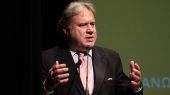 Κατρούγκαλος «απολογούμενος» για κοινωνικά επιδόματα και Ασφαλιστικό