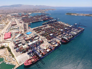 Μήνυμα της Κίνας στις ΗΠΑ με φωτογραφία του Πειραιά: Οι Έλληνες γνωρίζουν τον γνήσιο εταίρο τους