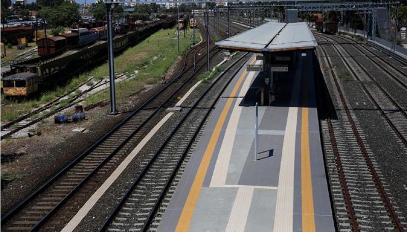 Χωρίς τρένα και προαστιακό σιδηρόδρομο από την ερχόμενη Δευτέρα