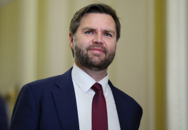 Βανς: Οι ΗΠΑ επιθυμούν πλέον μια διπλωματική λύση στη Μέση Ανατολή