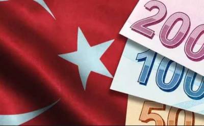 Πρώην υπουργός Ερντογάν: Η τουρκική οικονομία καταρρέει