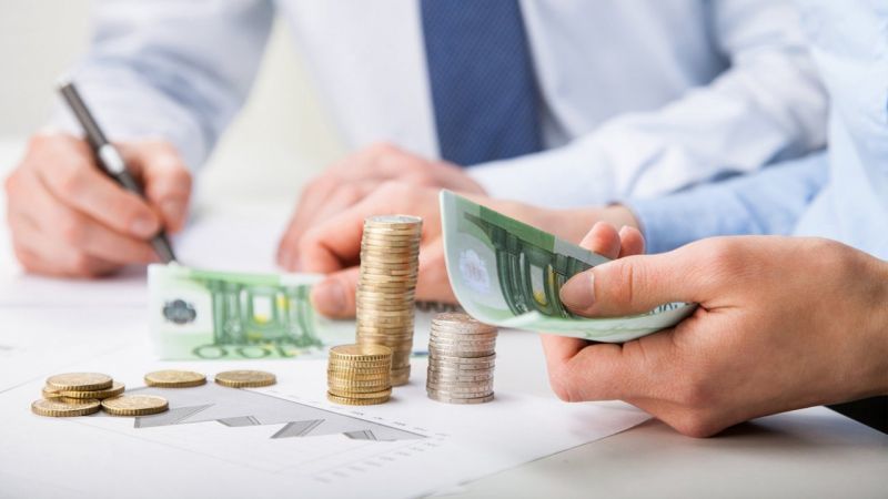 Στα 200 εκατ. ευρώ τα έσοδα από οικειοθελή αποκάλυψη εισοδημάτων