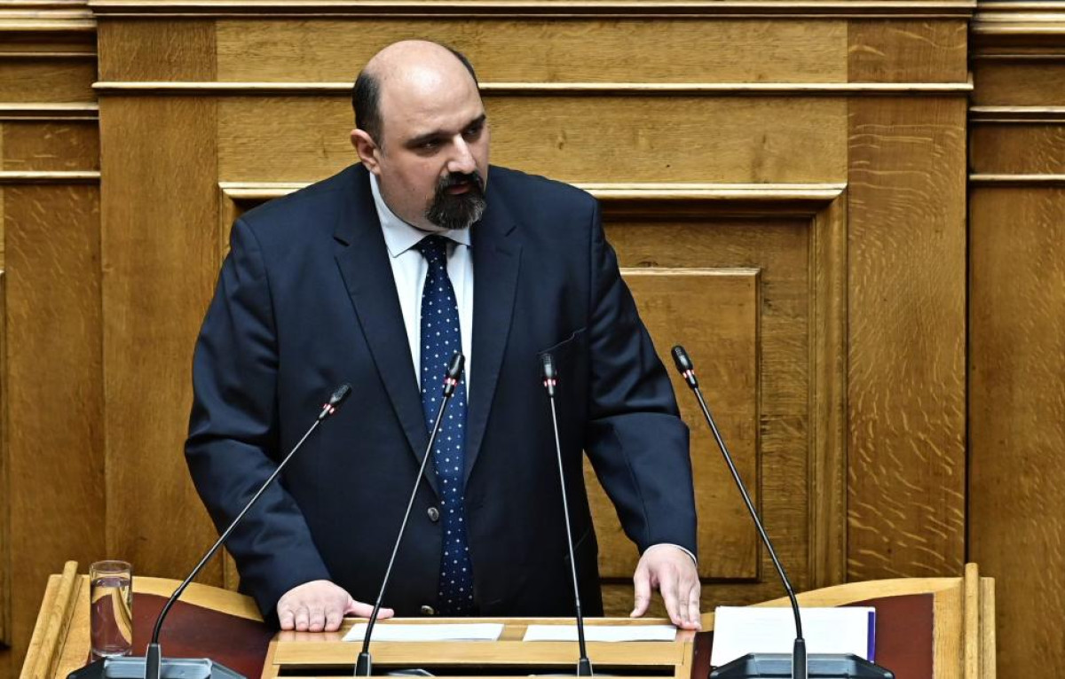 Προανακριτική: Το υπόμνημα Τριαντόπουλου και οι αντιδράσεις των κομμάτων