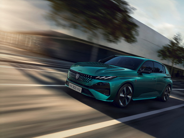 Η νέα γενιά των Peugeot 308 και Peugeot 308 SW είναι πλέον διαθέσιμη