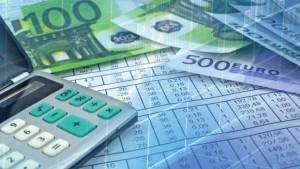 Προβληματισμός για τα έσοδα τον Απρίλιο, μήνα της καραντίνας
