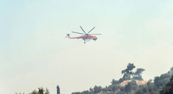 Πυρκαγιές σε Λευκάδα και Ρόδο