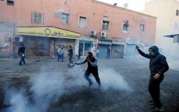 Μπαχρέιν: Σκληρές συγκρούσεις μεταξύ αστυνομικών και σιιτών διαδηλωτών