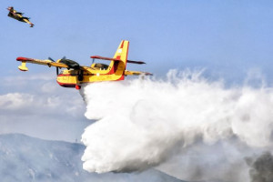 Πολιτική Προστασία: Συνδρομή με 4 πυροσβεστικά αεροσκάφη στην Αλβανία