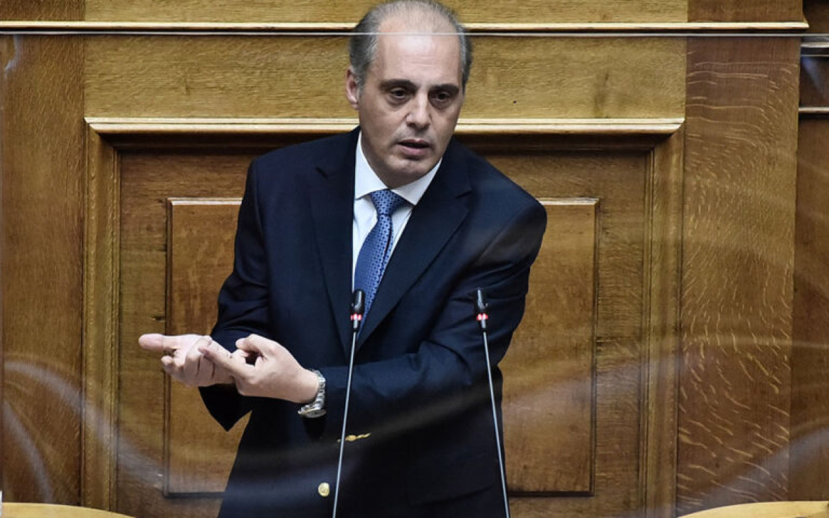 Βελόπουλος: Καμία συνεργασία-Ο κ.Οικονόμου ρυπαίνει το όνομα της Ελληνικής Λύσης