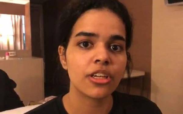 Άσυλο από την Ταϊλάνδη πήρε η 18χρονη από τη Σ. Αραβία