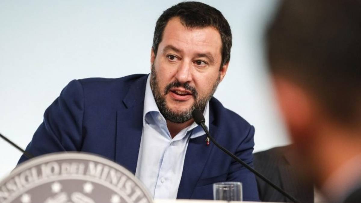 Σαλβίνι: Θέλουμε να αλλάξουμε την Ευρώπη, όχι να την εγκαταλείψουμε